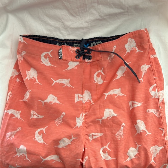 Salt Life YXL swim trunks - Picture 4 of 5